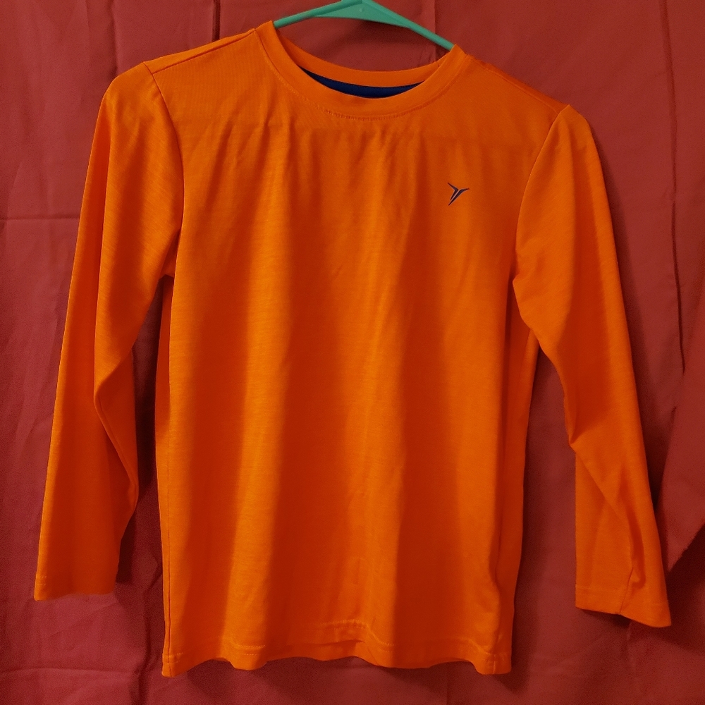 EUC Boys Old Navy Active Dry Long Sleeve Shirt